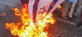 پرچم رژیم صهیونیستی در الازهر به آتش کشیده شد
